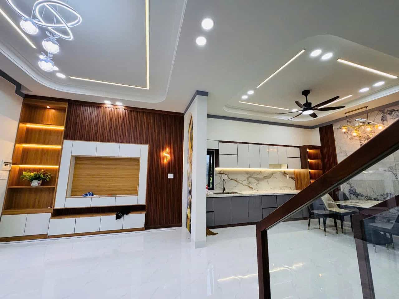 Bán nhà mặt tiền Tân Phong Thành phố Long Khánh, Đồng Nai – 4 phòng ngủ, giá 1,97 tỷ