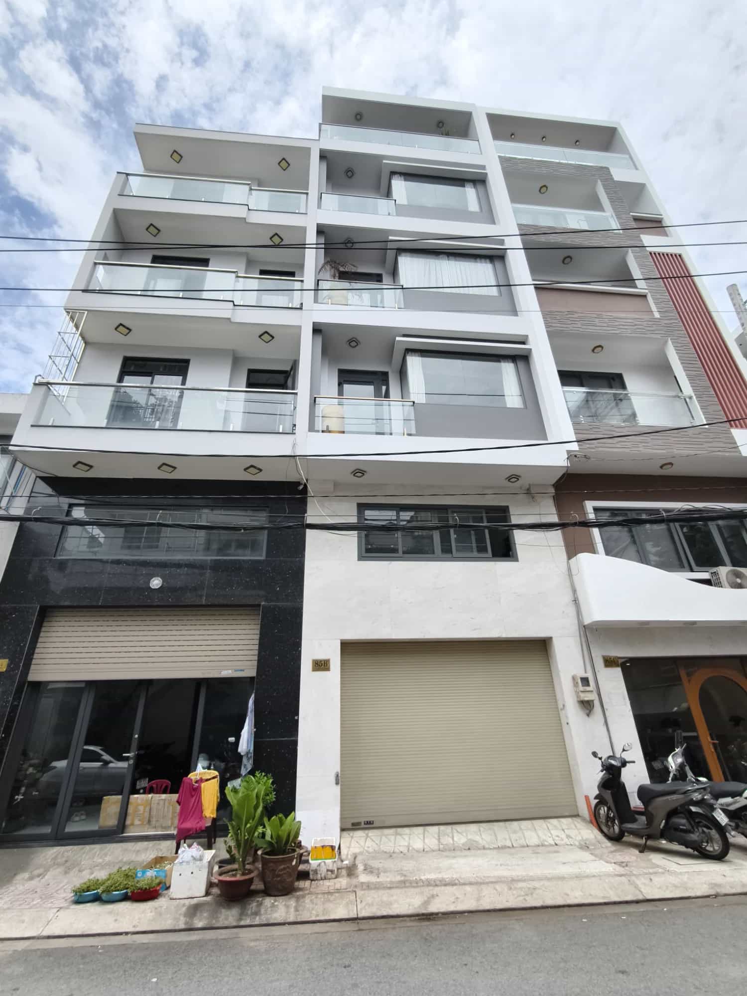Bán nhà mặt tiền Ca Văn Thỉnh Quận Tân Bình, TP.HCM – 6 phòng ngủ, giá 11.4 tỷ