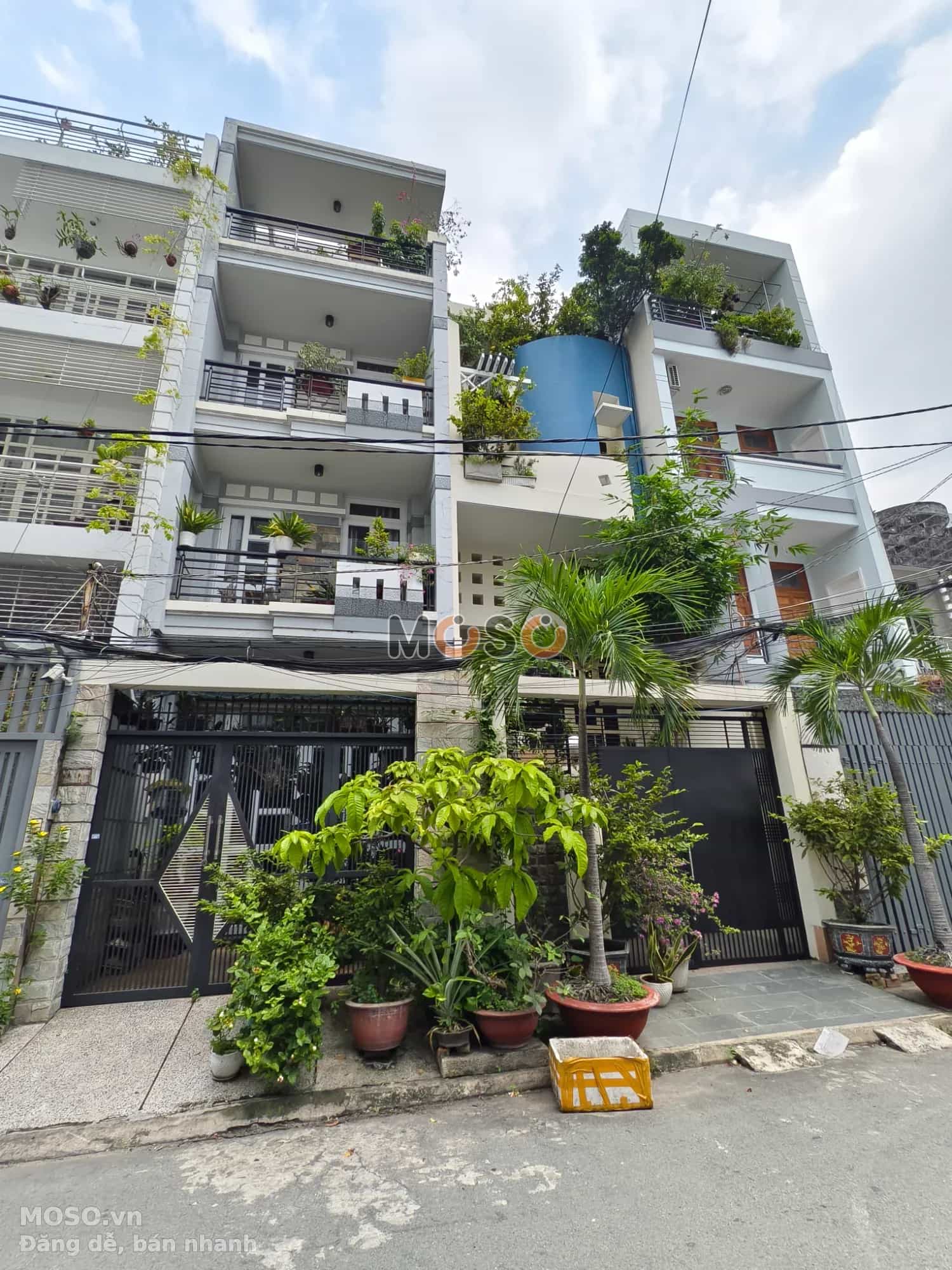Bán nhà hẻm Lạc Long Quân Quận Tân Bình, TP.HCM – 4 phòng ngủ, giá 12,5 tỷ