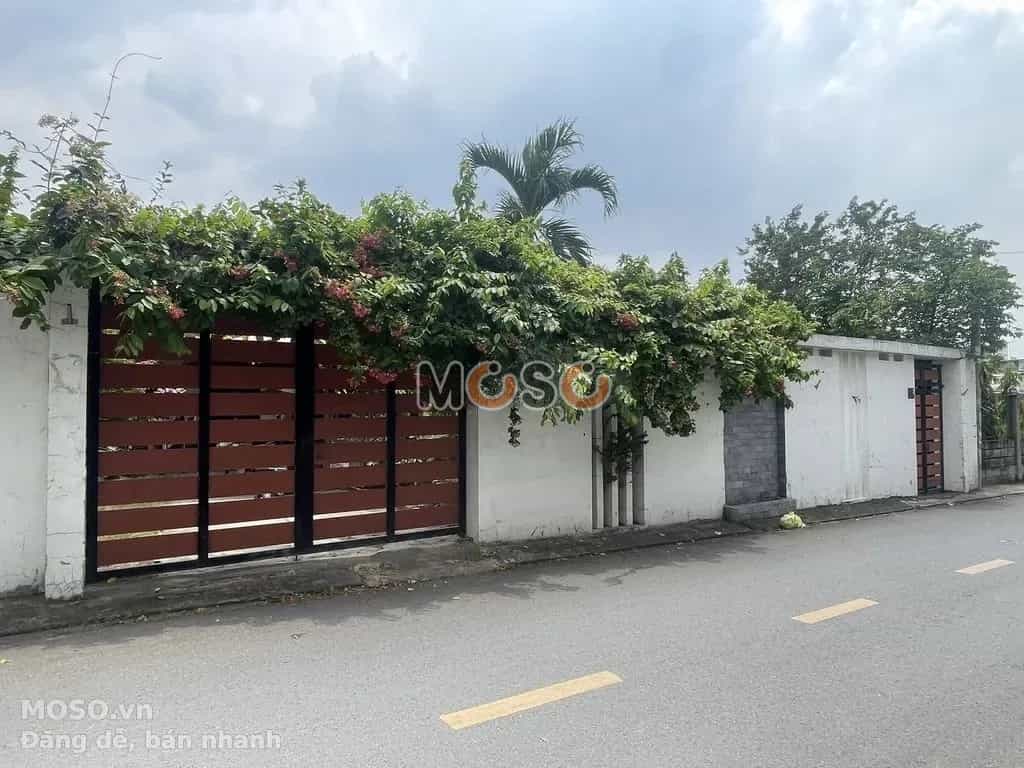 Bán nhà mặt tiền đường Số 8 Thành phố Thủ Đức, TP.HCM – 4 phòng ngủ, giá 31,5 tỷ