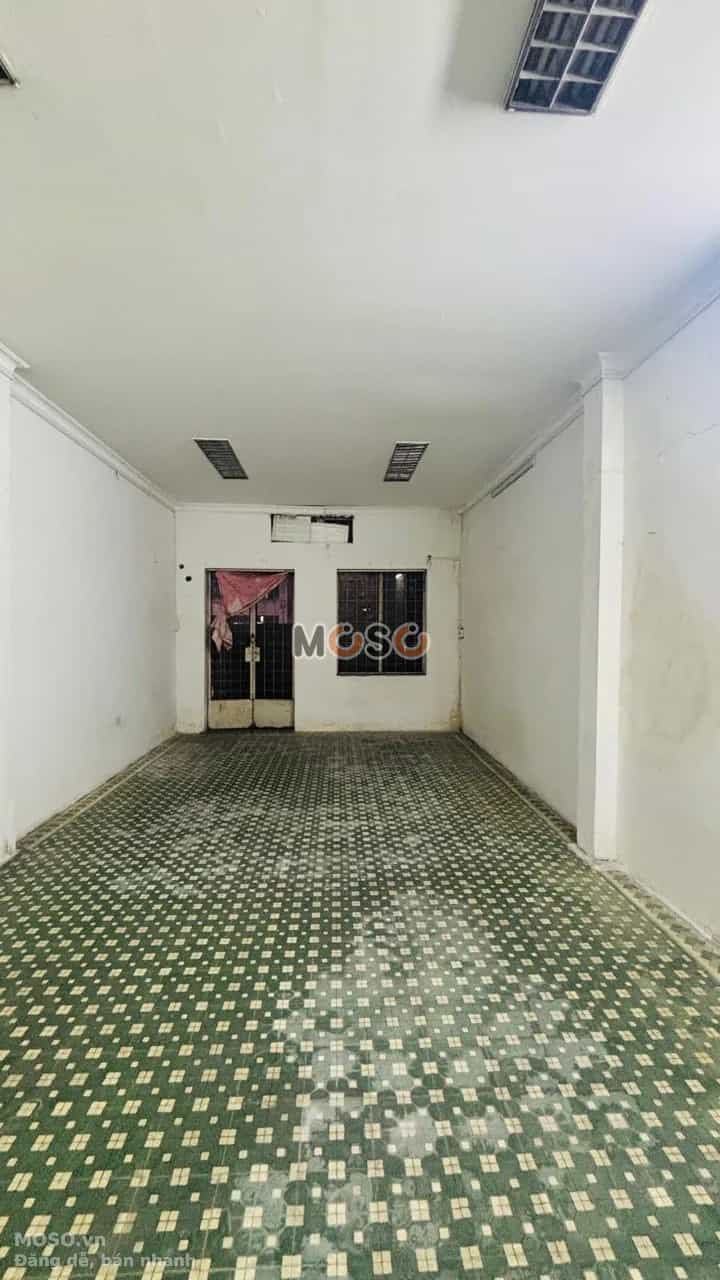 Bán nhà mặt tiền Nguyễn Hồng Đào Quận Tân Bình, TP.HCM – 4 phòng ngủ, giá 18 tỷ Bán nhà mặt tiền Nguyễn Hồng Đào Quận Tân Bình, TP.HCM – 4 phòng ngủ, giá 18 tỷ