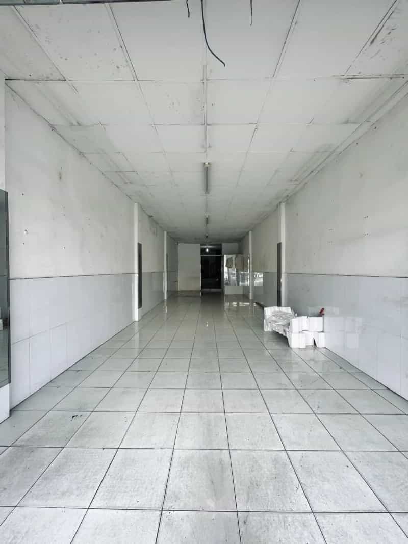 Bán nhà mặt tiền Cộng Hoà Quận Tân Bình, TP.HCM – 3 phòng ngủ, giá 26.5 tỷ