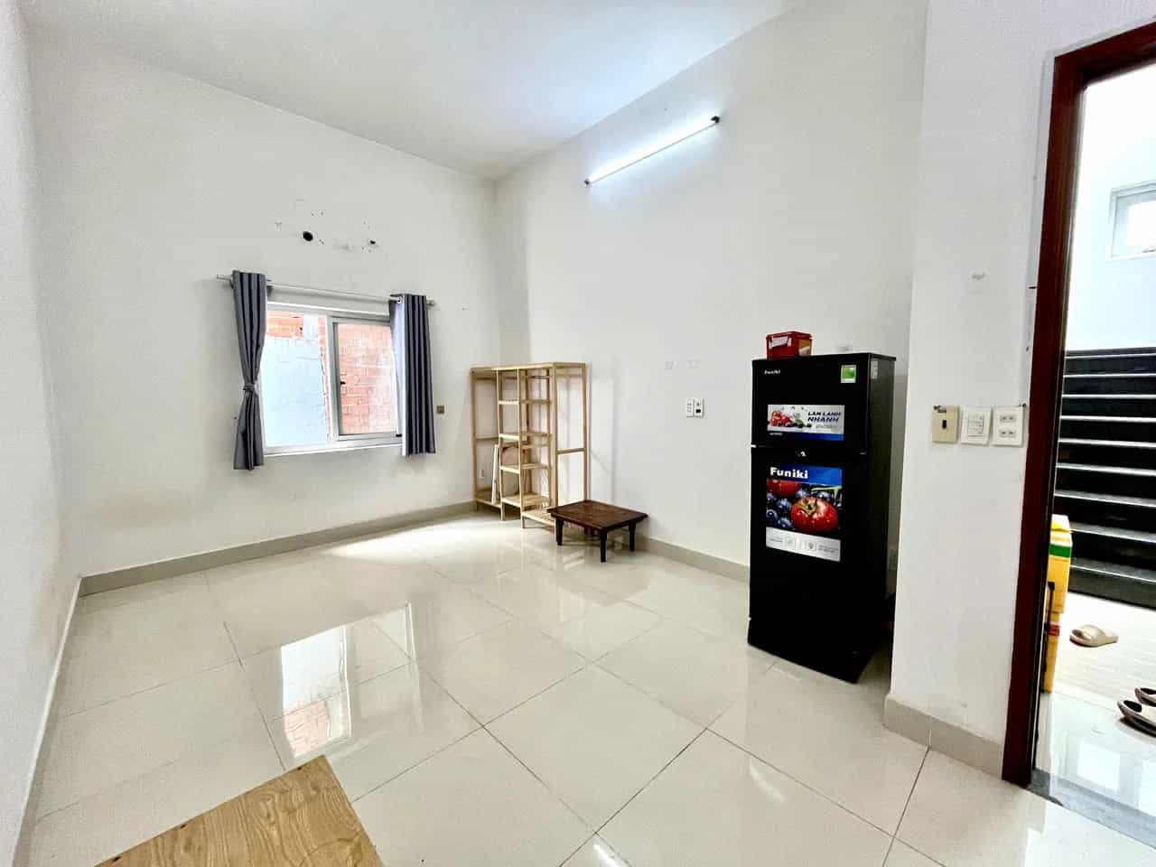 Cho thuê phòng trọ Phú Thuận Quận 7, TP.HCM – 1 phòng ngủ, giá 3.8 triệu