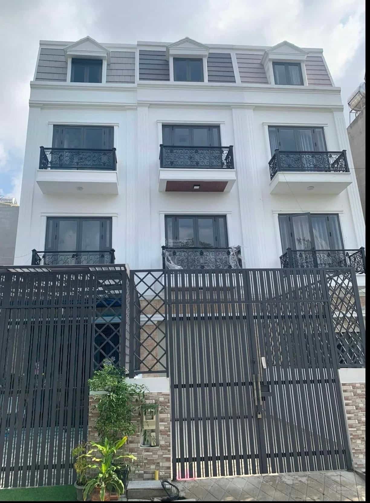 Cho thuê nhà hẻm Hà Huy Giáp Quận 12, TP.HCM – 5 phòng ngủ, giá 16 triệu