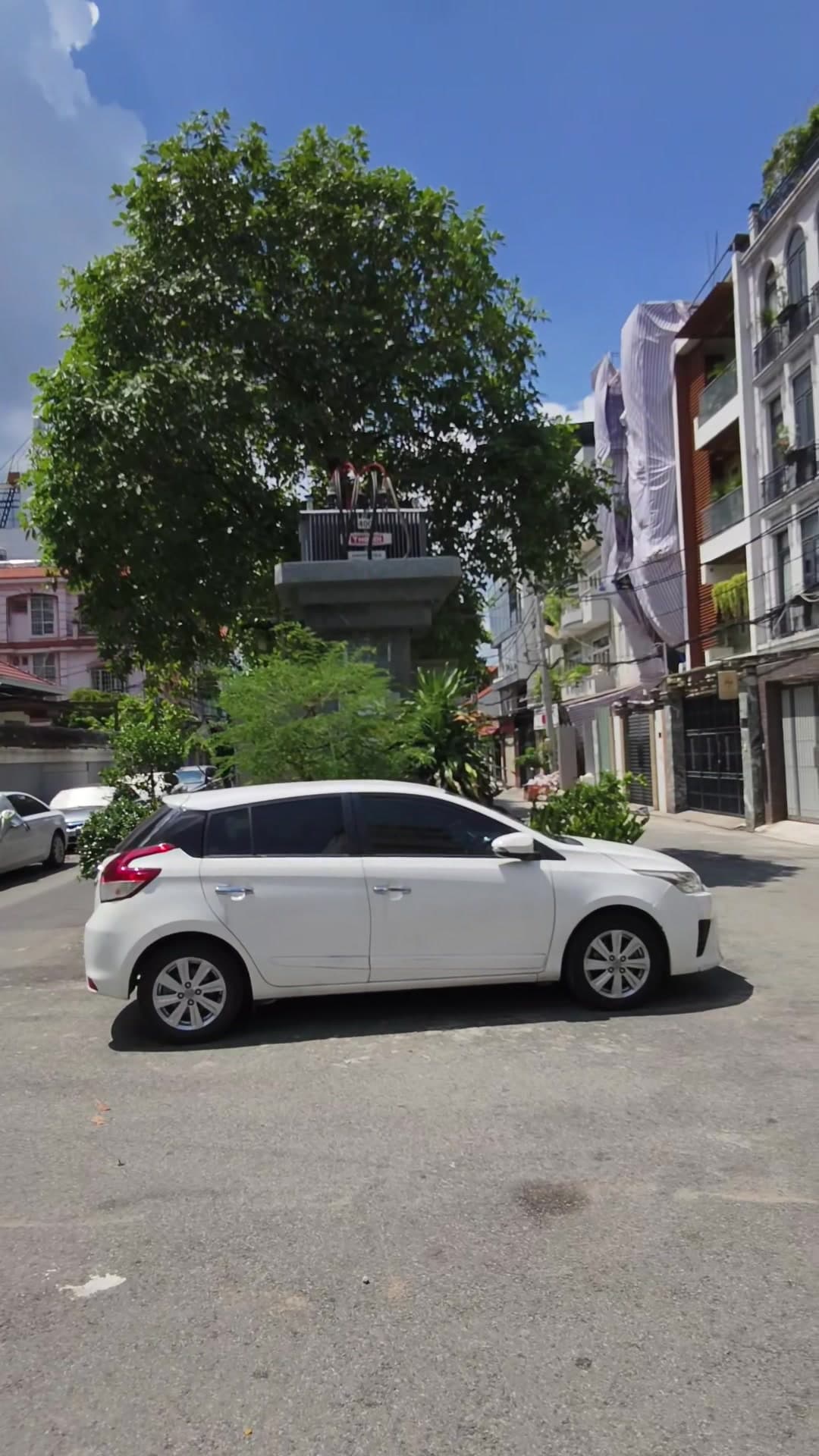 Bán nhà hẻm Đường Cách Mạng Tháng 8 Quận Tân Bình, TP.HCM – 8 phòng ngủ, giá 112 tỷ