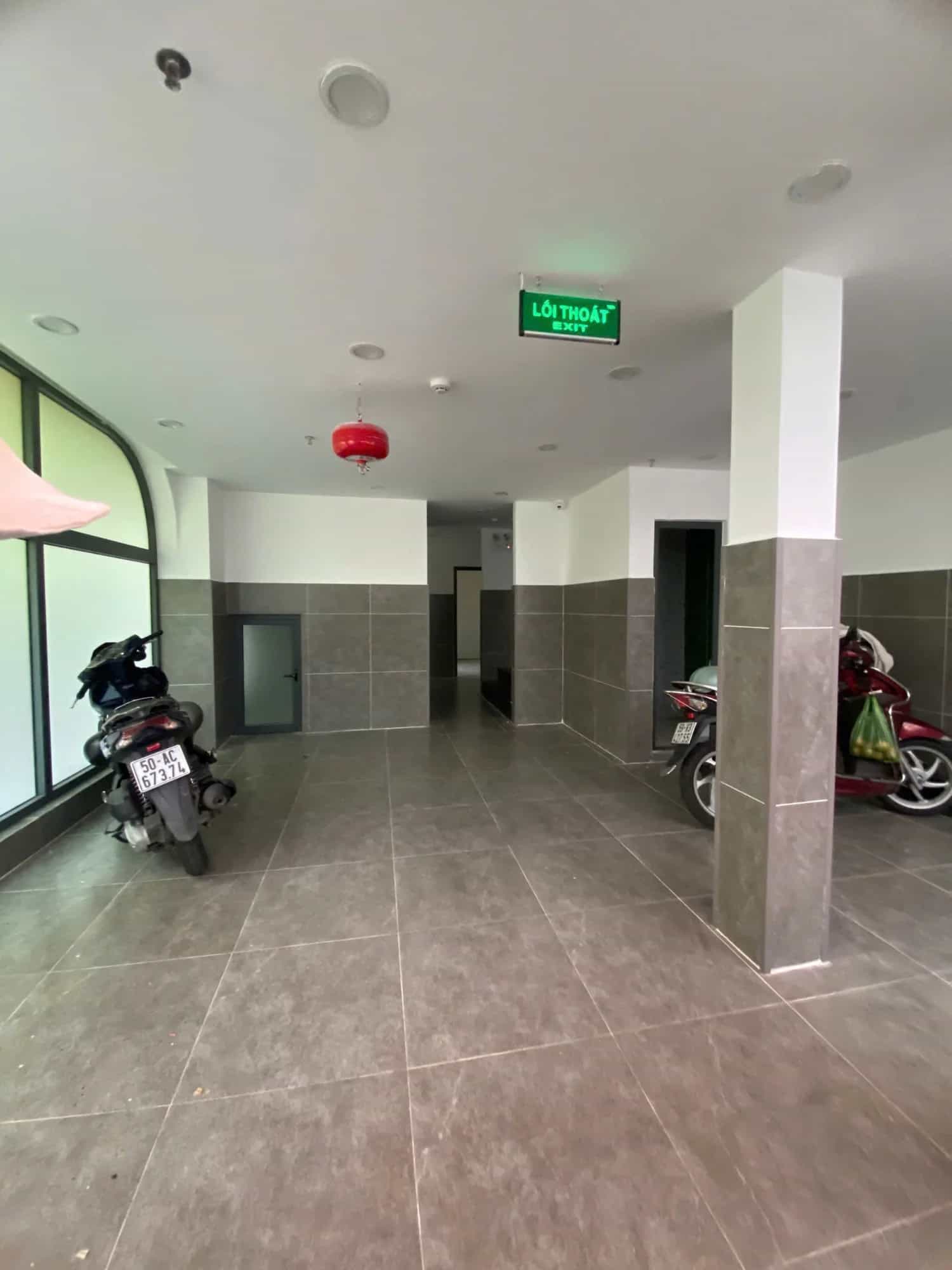Bán nhà hẻm Nguyễn Như Lãm Quận Tân Phú, TP.HCM – 18 phòng ngủ, giá 20.8 tỷ